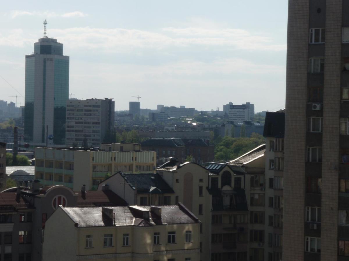 Квартира На Тургеневской Kyiv Exterior foto